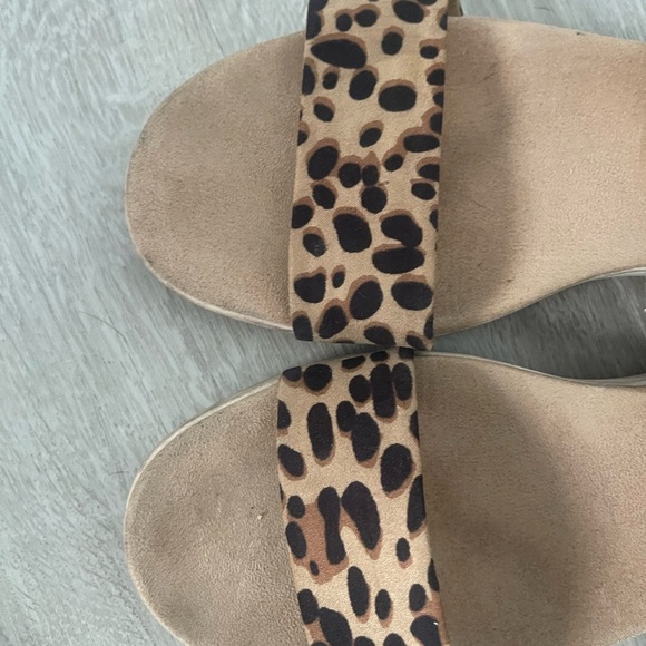 LifeStride Peaceful Women's Sandals & Flip Flops Leopard Size 9 - Picture 4 of 4